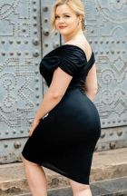 Елена , 8 967 962-69-85 зрелая негритянка Елена , работает 24 7